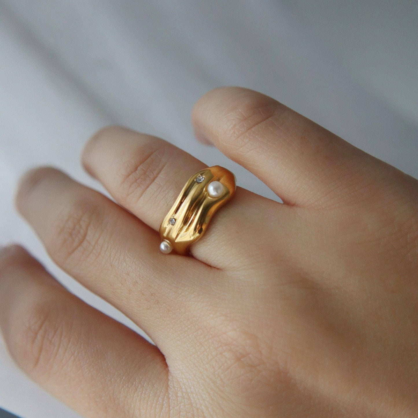 Kyra Ring