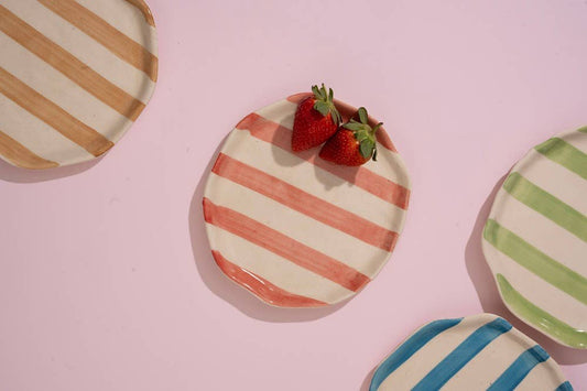 Ceramic Pink stripe plate, 6.3 x 6.3 Inches