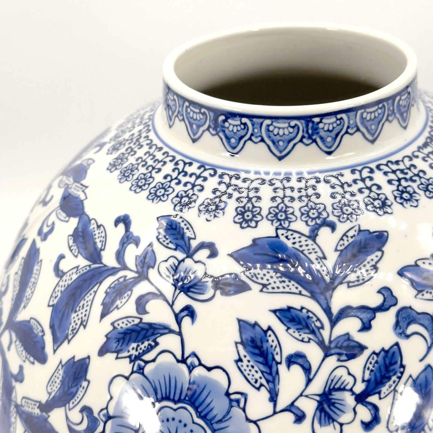 12" Dia Ceramic Globe Chinoiserie Vase Flowers & Home Decor