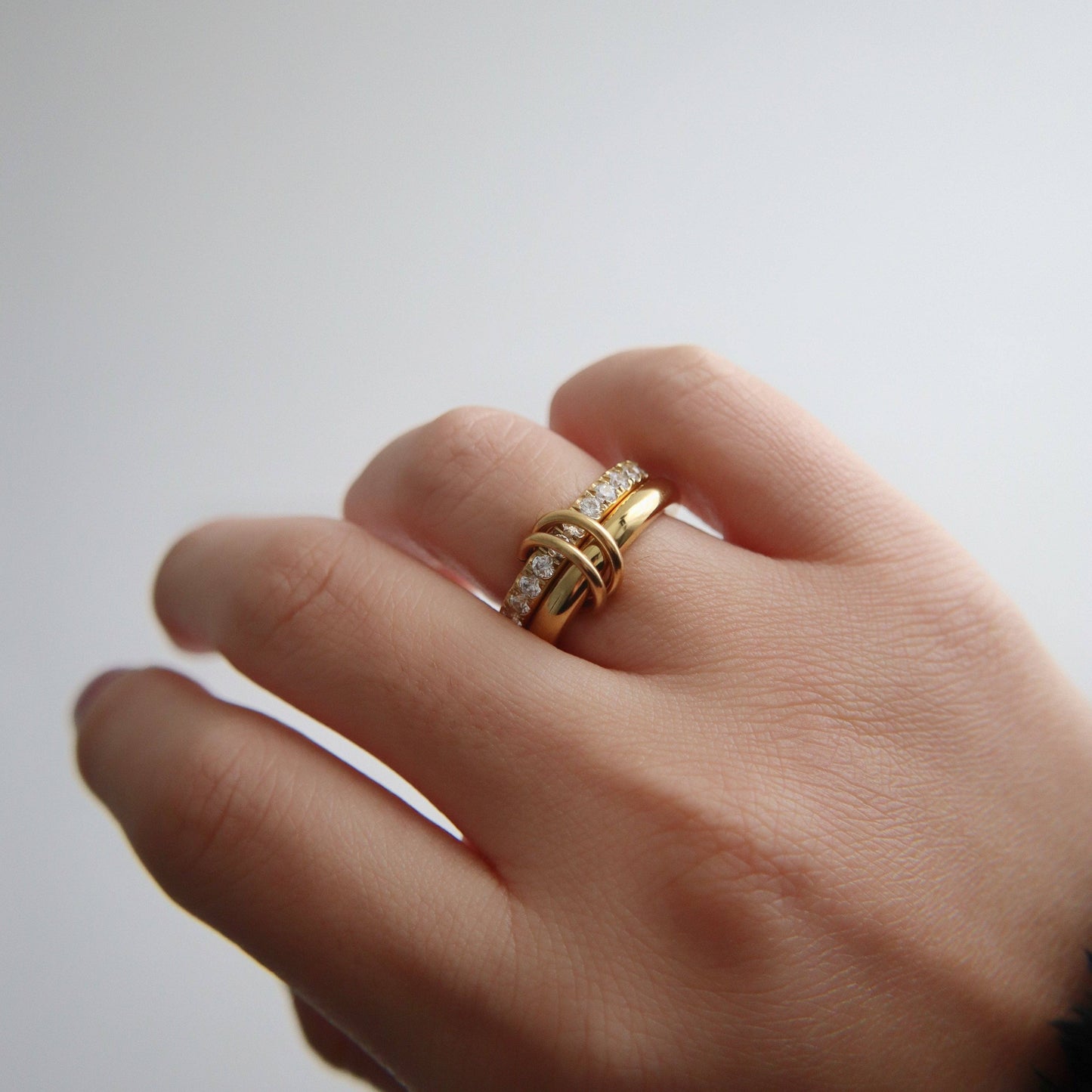 Cecilia Double Stacked Ring | Interlocking Ring