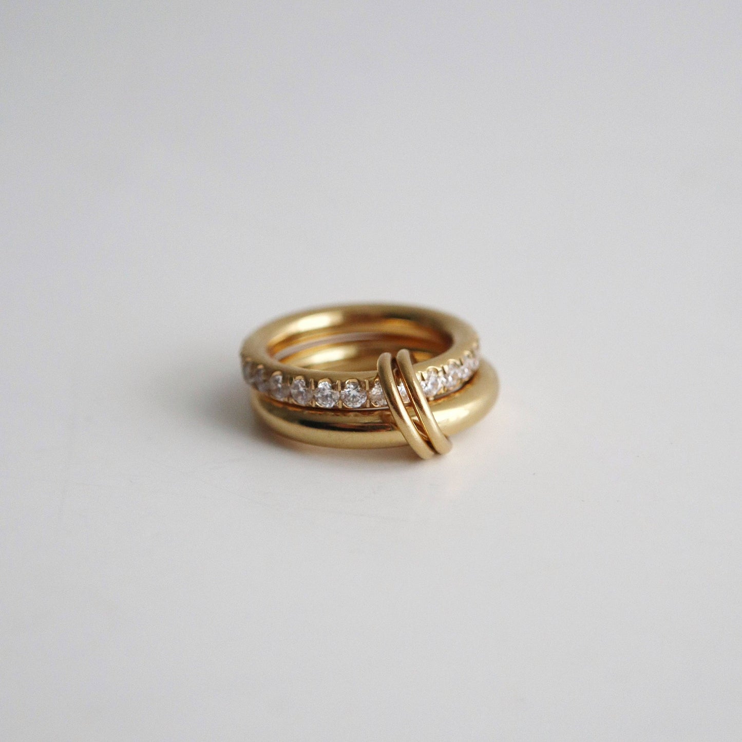 Cecilia Double Stacked Ring | Interlocking Ring